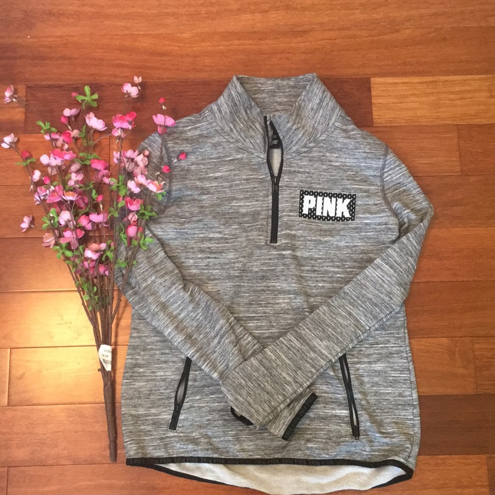 Long sleeve gray sweater